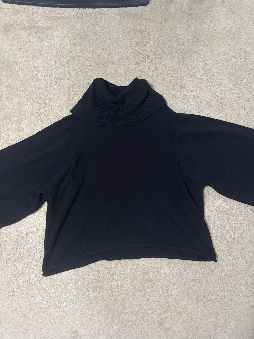 BCBGMaxAzria Black Cropped Turtleneck Sweater